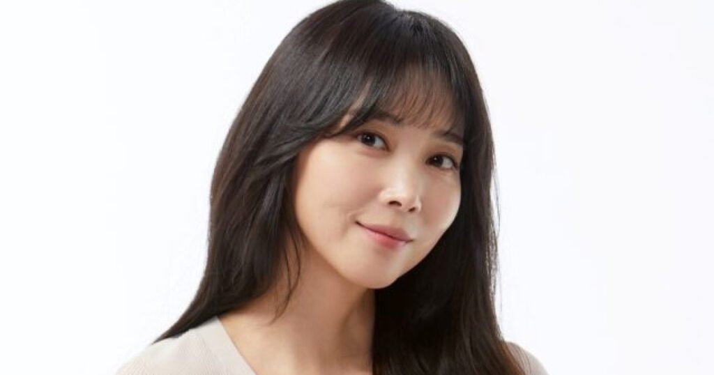 싱글맘 오윤아, 1인 기획사 설립으로 새 출발 선언